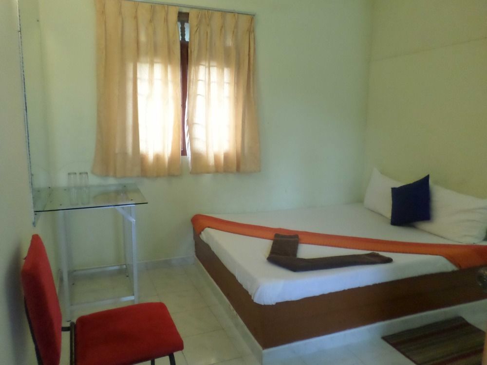 דמבולה Priya Homestay Kandalama מראה חיצוני תמונה
